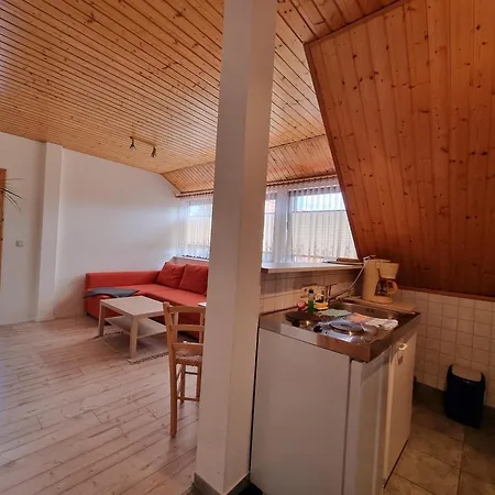 Lejlighed & Wirtshaus 